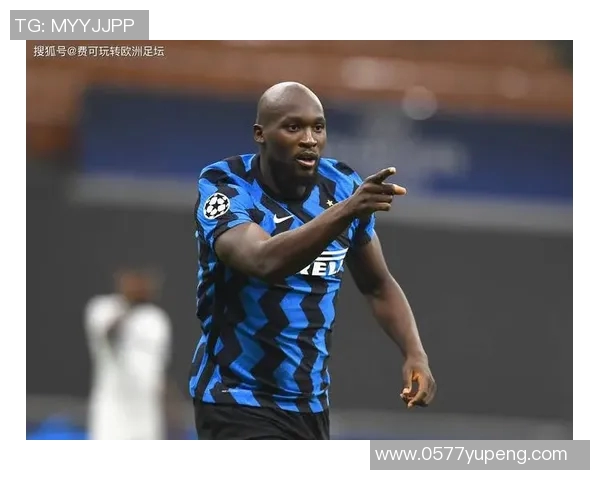 卢卡库在国际赛场的崛起与挑战解析：从天才少年到足球巨星的成长之路