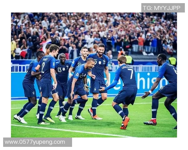 欧预赛激战希腊对阵芬兰双方全力争胜展现足球魅力