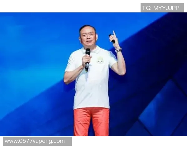 韩硕的成长之路:从青涩少年到职场精英的蜕变与奋斗故事